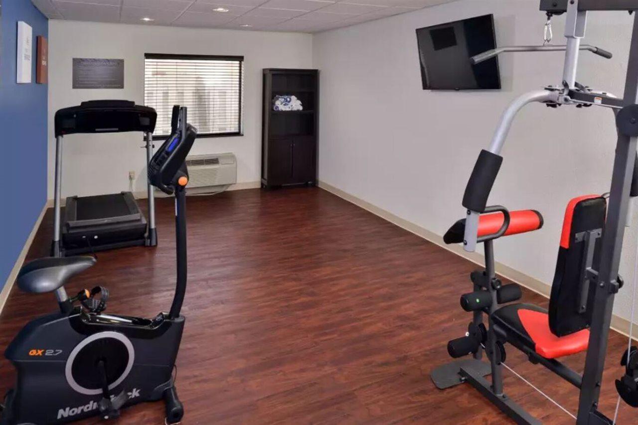 Comfort Suites Columbus Bagian luar foto